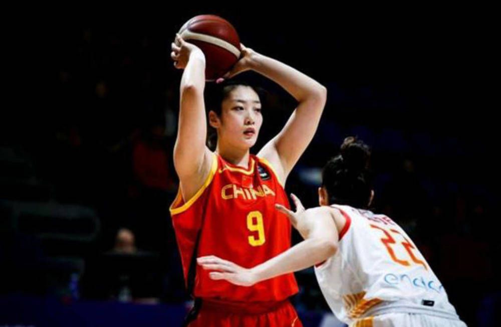 国产黑丝一区