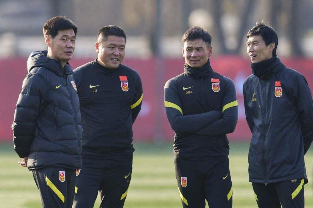 黄色不卡