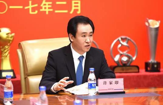 一点点挤进粉嫩的体内