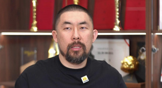 小伸进老师